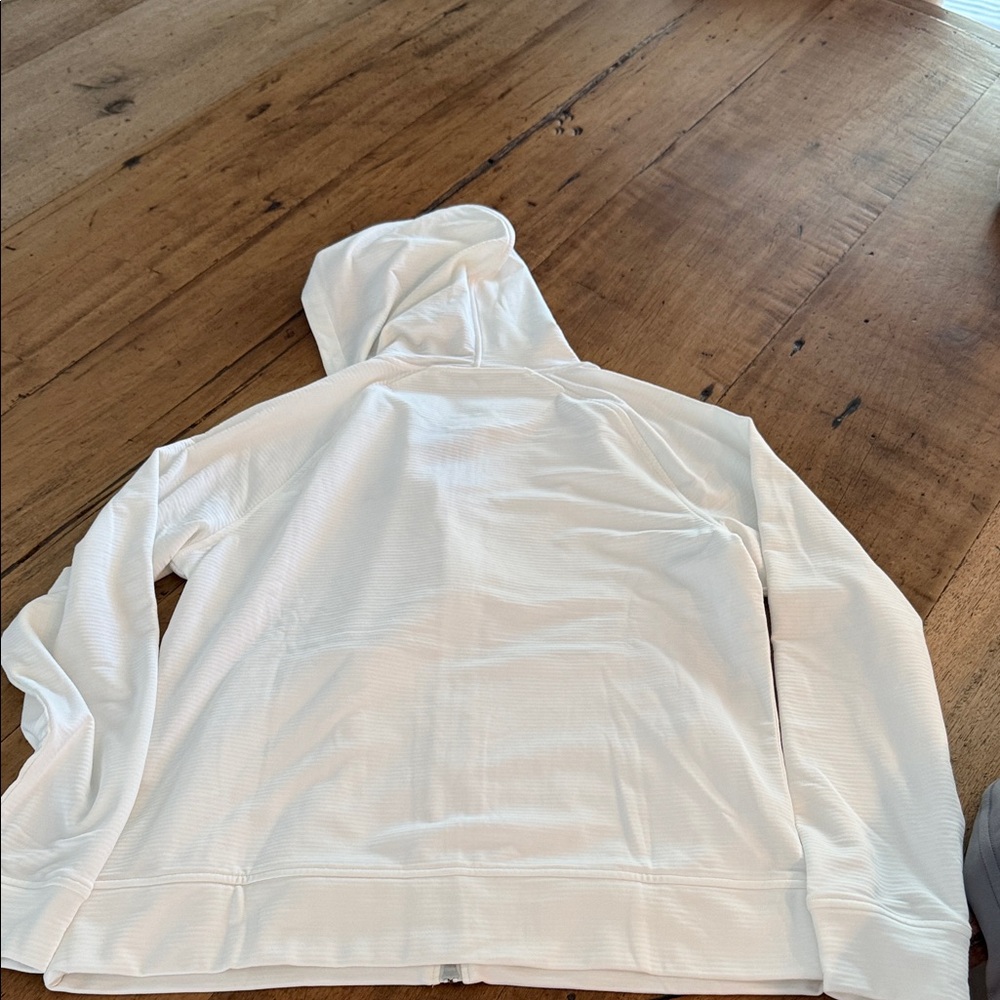 MASTERS- NWT- White Zip Up Hooded lightweight jacket. - Picture 4 of 4